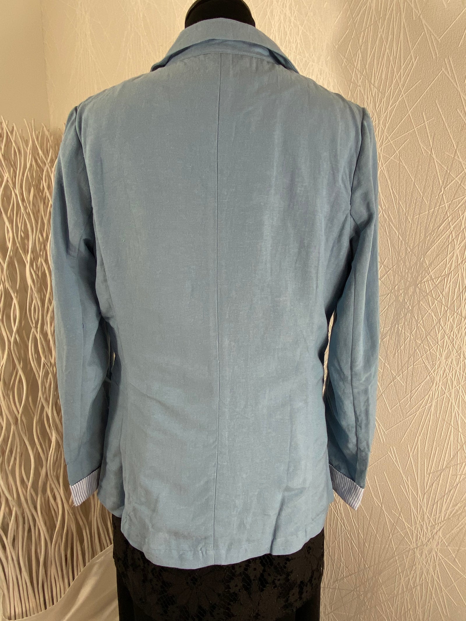 Veste légère en lin bleu modèle Delice Garance