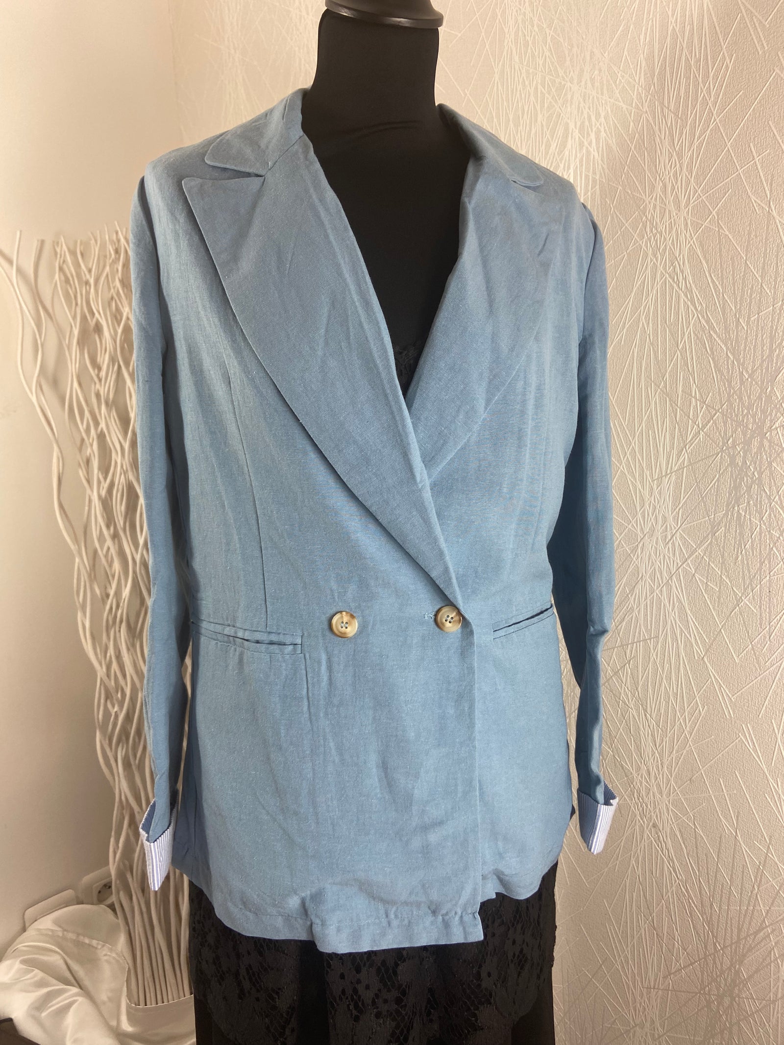 Veste légère en lin bleu modèle Delice Garance