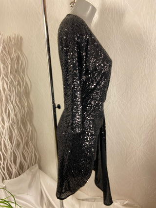 Robe de soirée à sequins par la styliste italienne Patricia Pepe