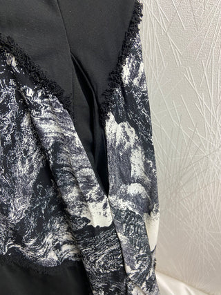 Robe noire et grise à motifs manches 3/4 grande taille Neslay