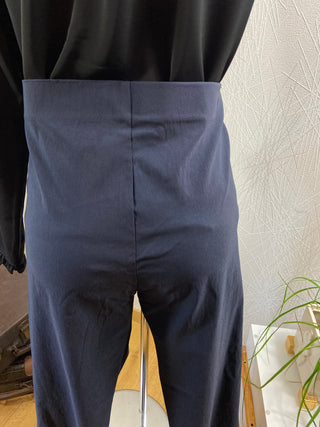 Pantalon bleu marine coupe droite confortable élastique stretch Lili La Tigresse