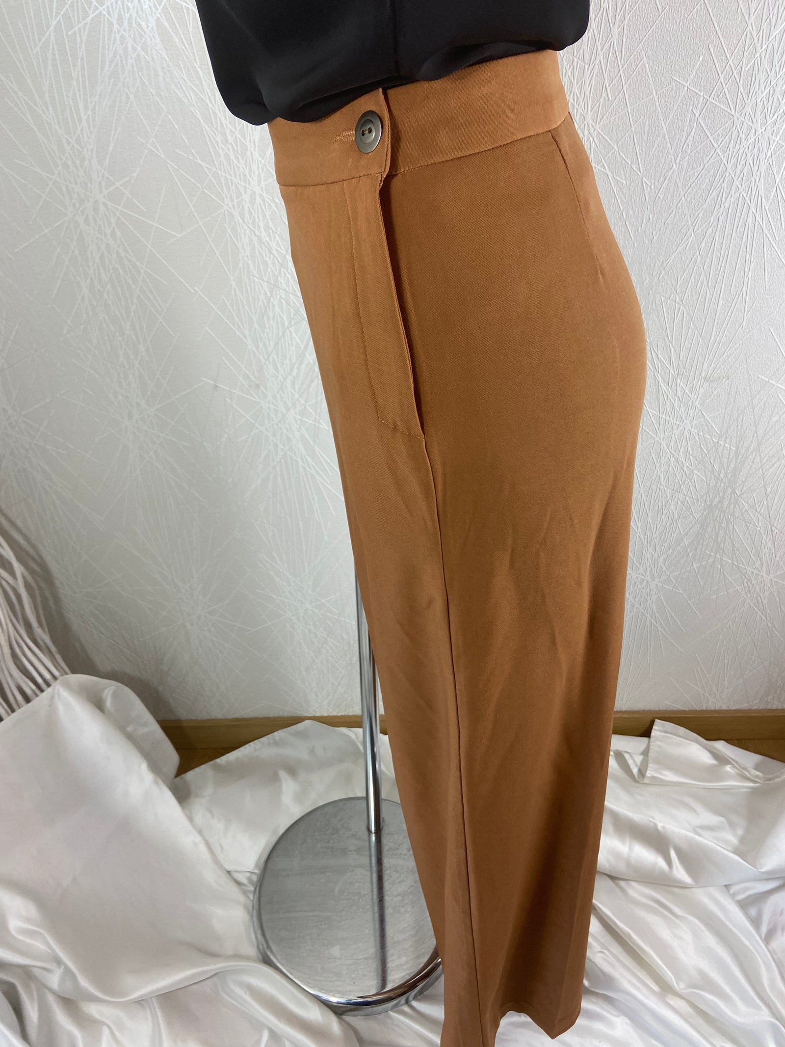 Pantalon large brun caramel fermeture latérale Y Coo