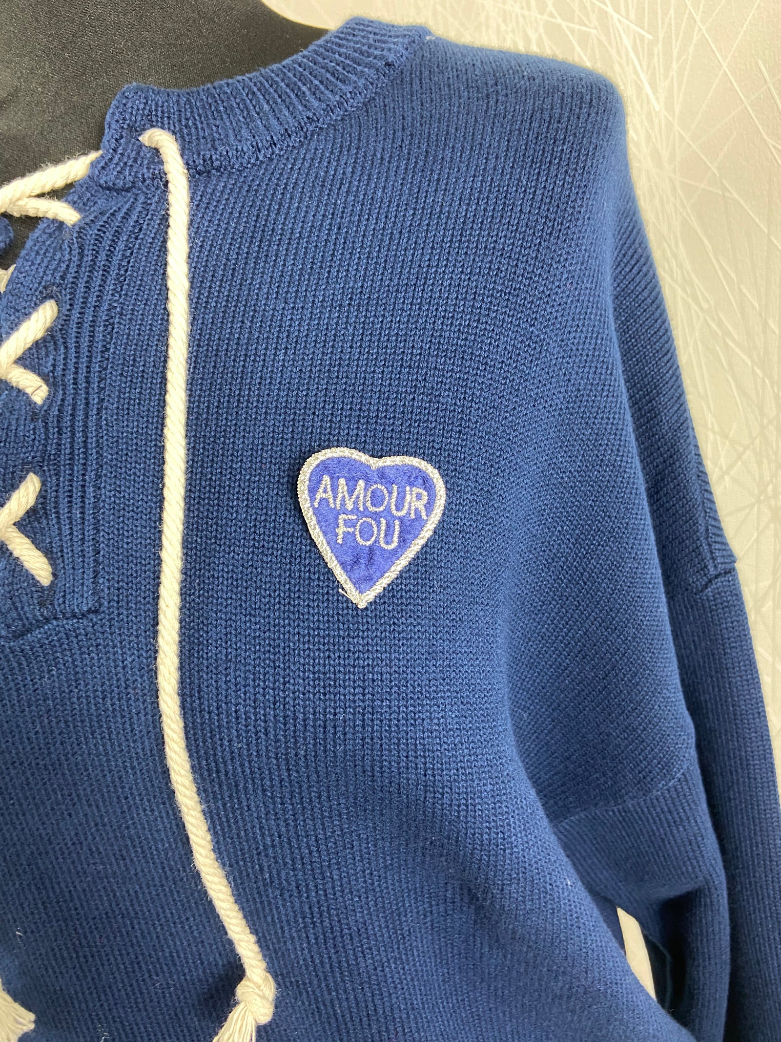 Pull-over en coton bleu marine Amour Fou Jane Blue