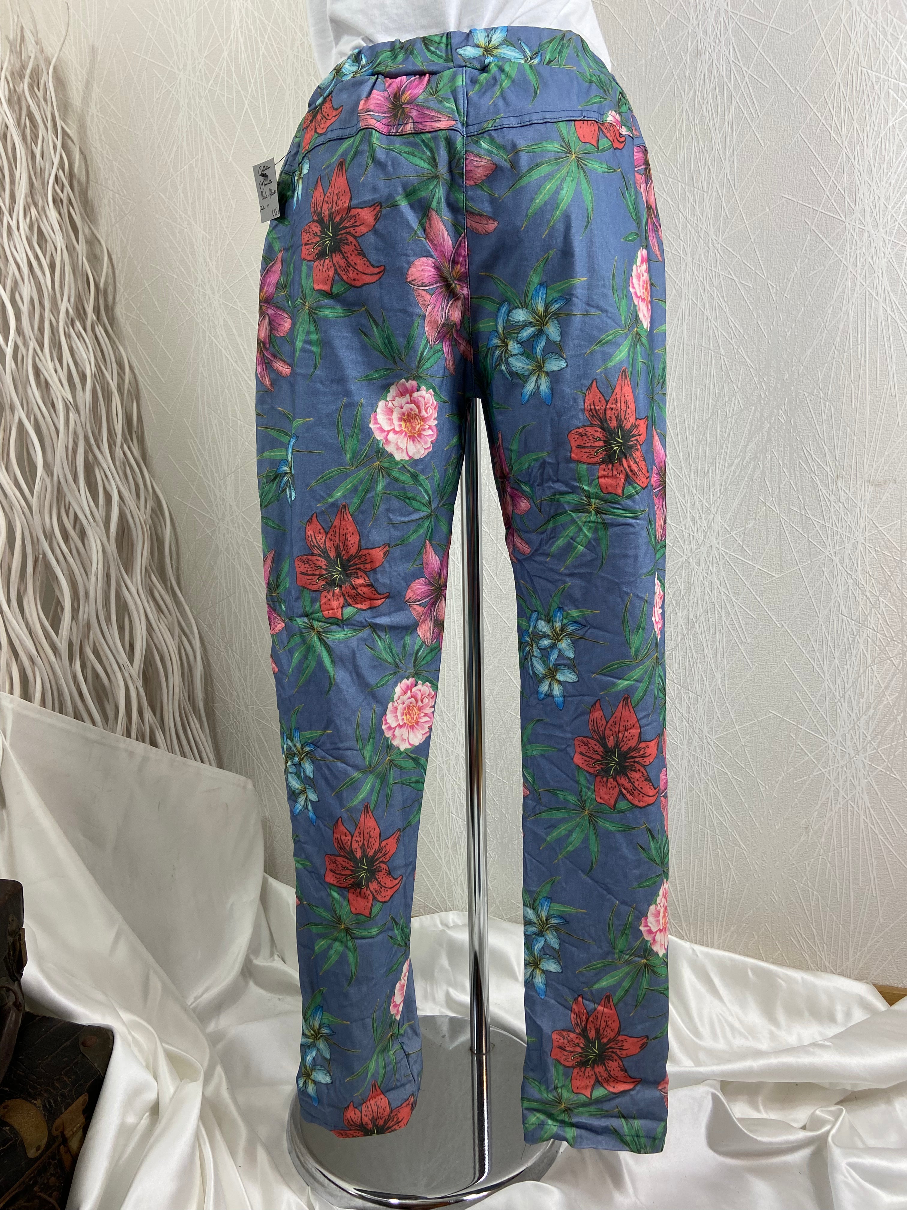 Pantalon fleuri taille élastique de la marque Made In Italy - Offre-Unique