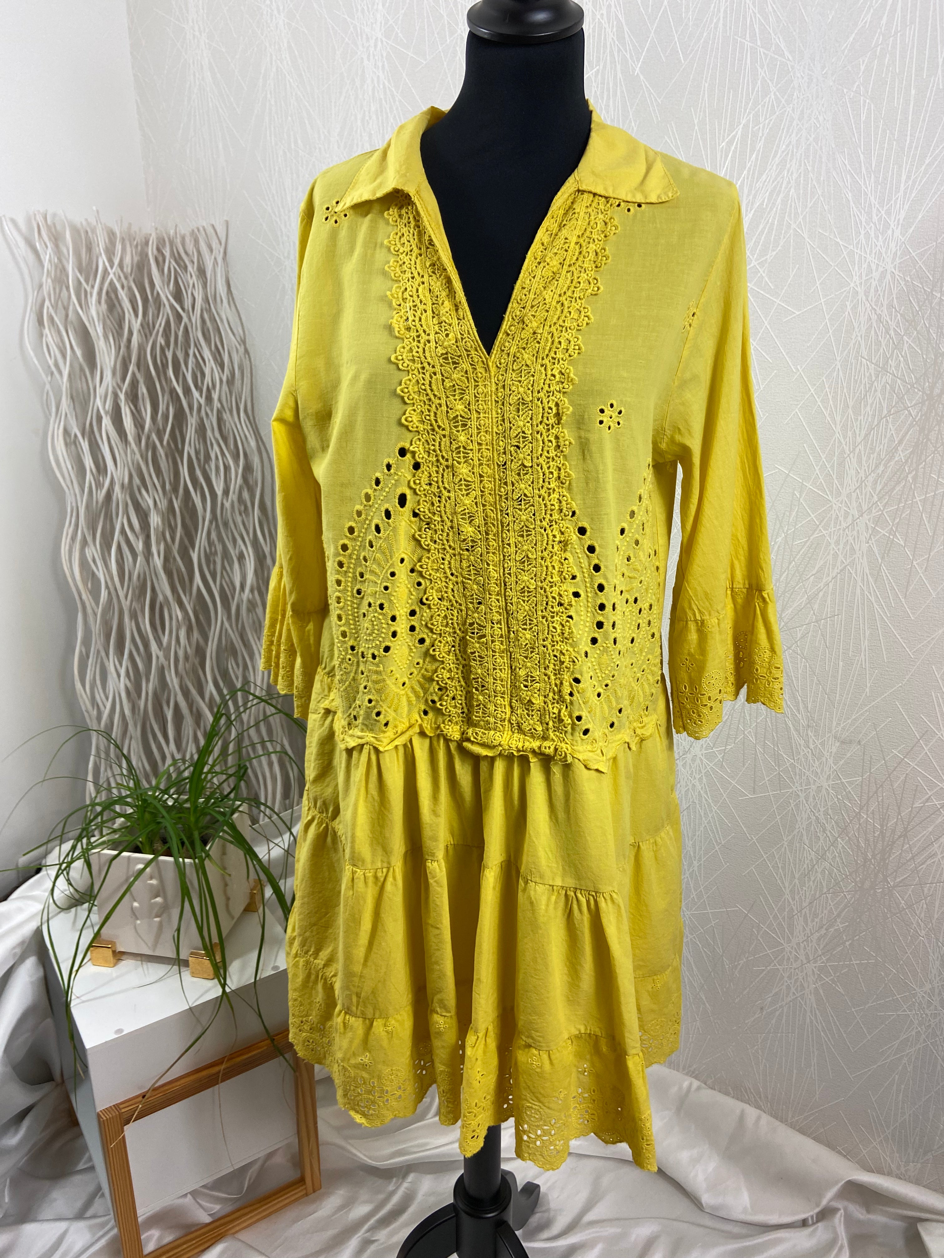 Robe ajourée jaune manches 3/4 100% coton Laure 25 - Taille Unique