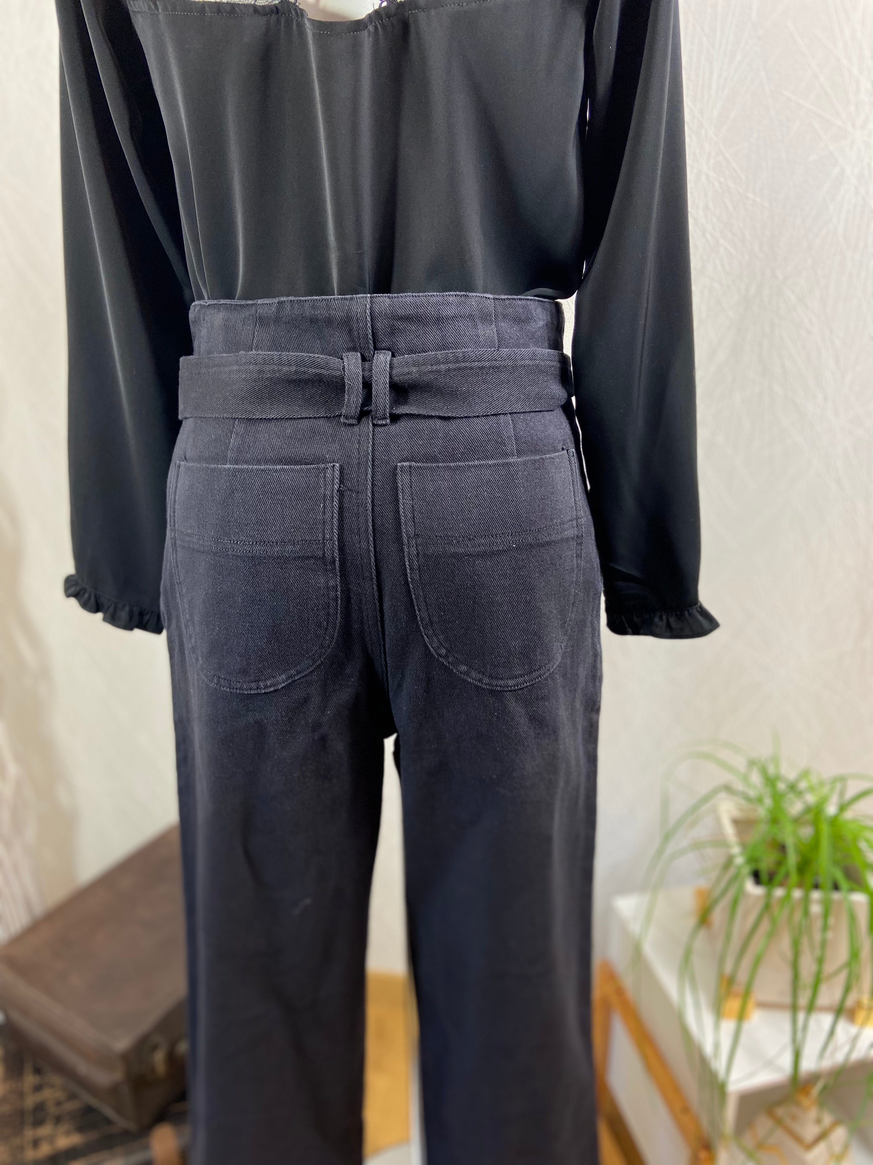 Pantalon taille haute de la marque Daphnea Paris - Offre-Unique