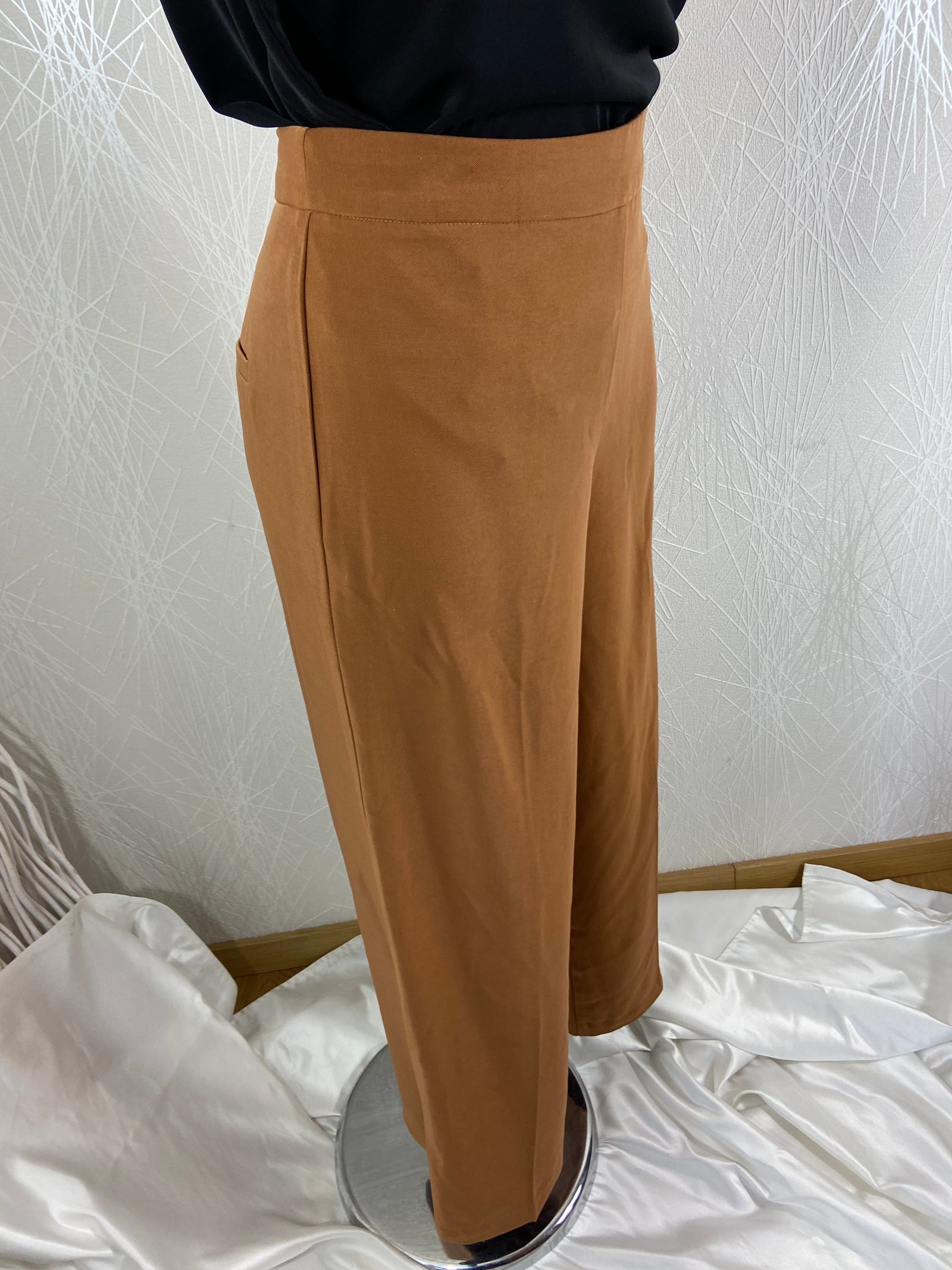 Pantalon large brun caramel fermeture latérale Y Coo